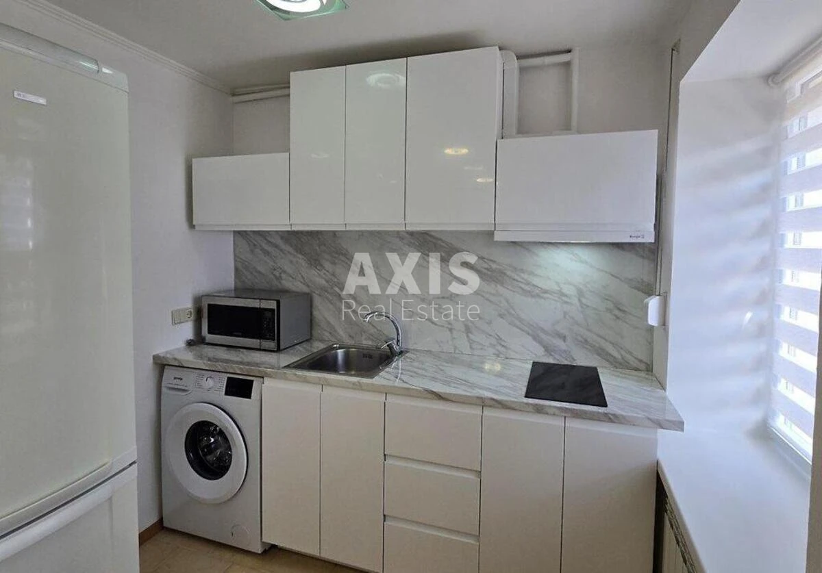 2k apartment vul. Mechnykova 7585520