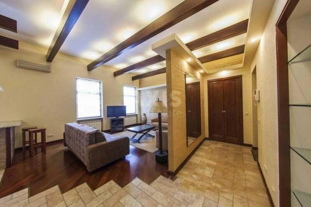 2k apartment vul. Shovkovychna 32/34694642