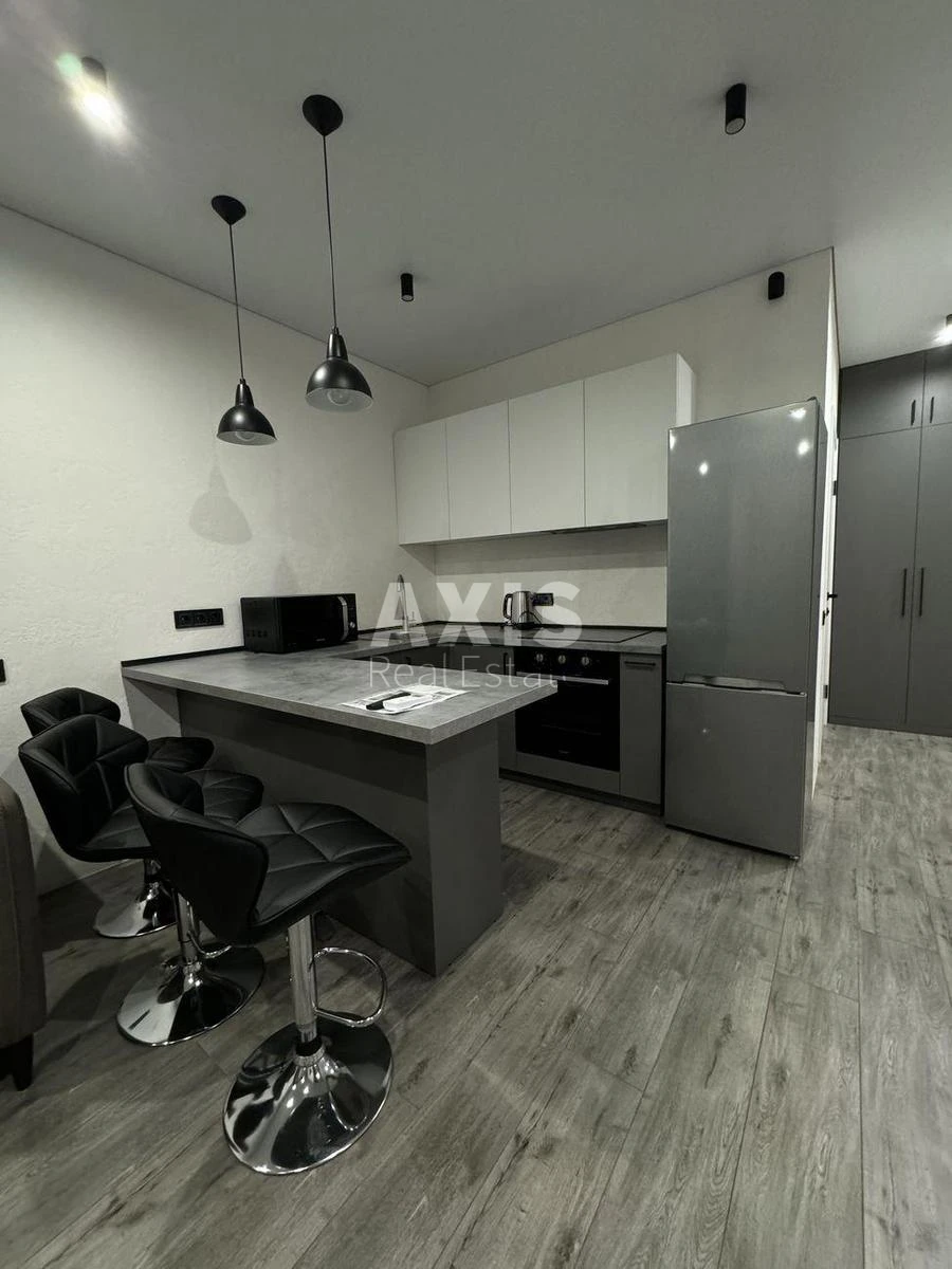 1k apartment pr-t Yevropeyskoho Soyuzu 39B45463