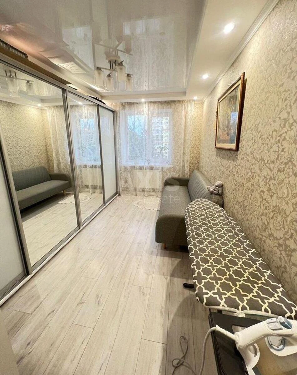 4k apartment vul. Matykina Generala 12515837