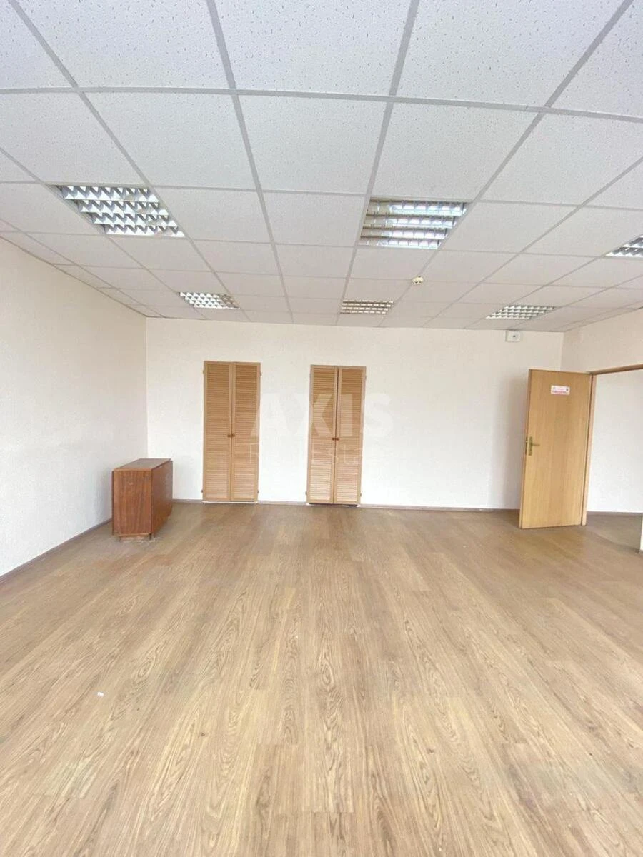 Офис ул. Сверстюка Евгения 23, 136м2662443