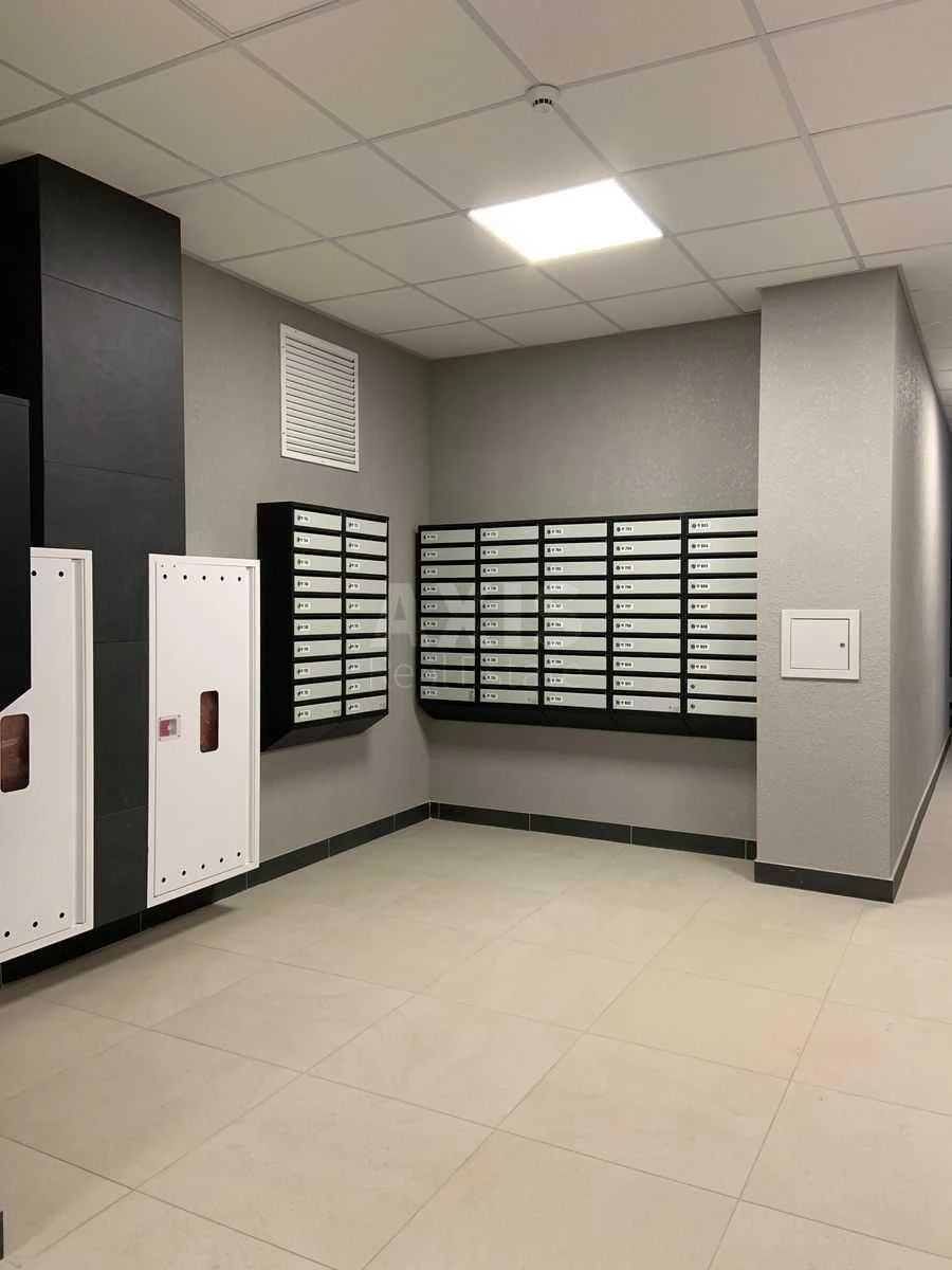 3k apartment vul. Glybochyc'ka 13625394