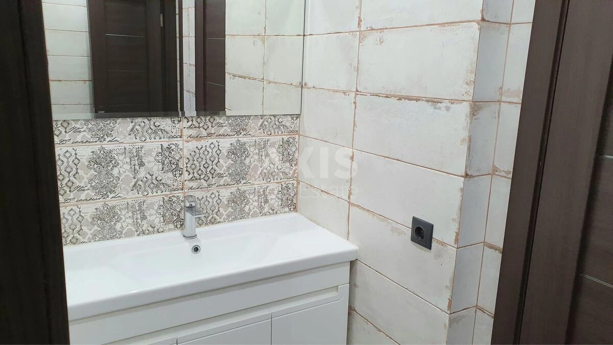 Офис ул. Срибнокильская 1, 100м2713597