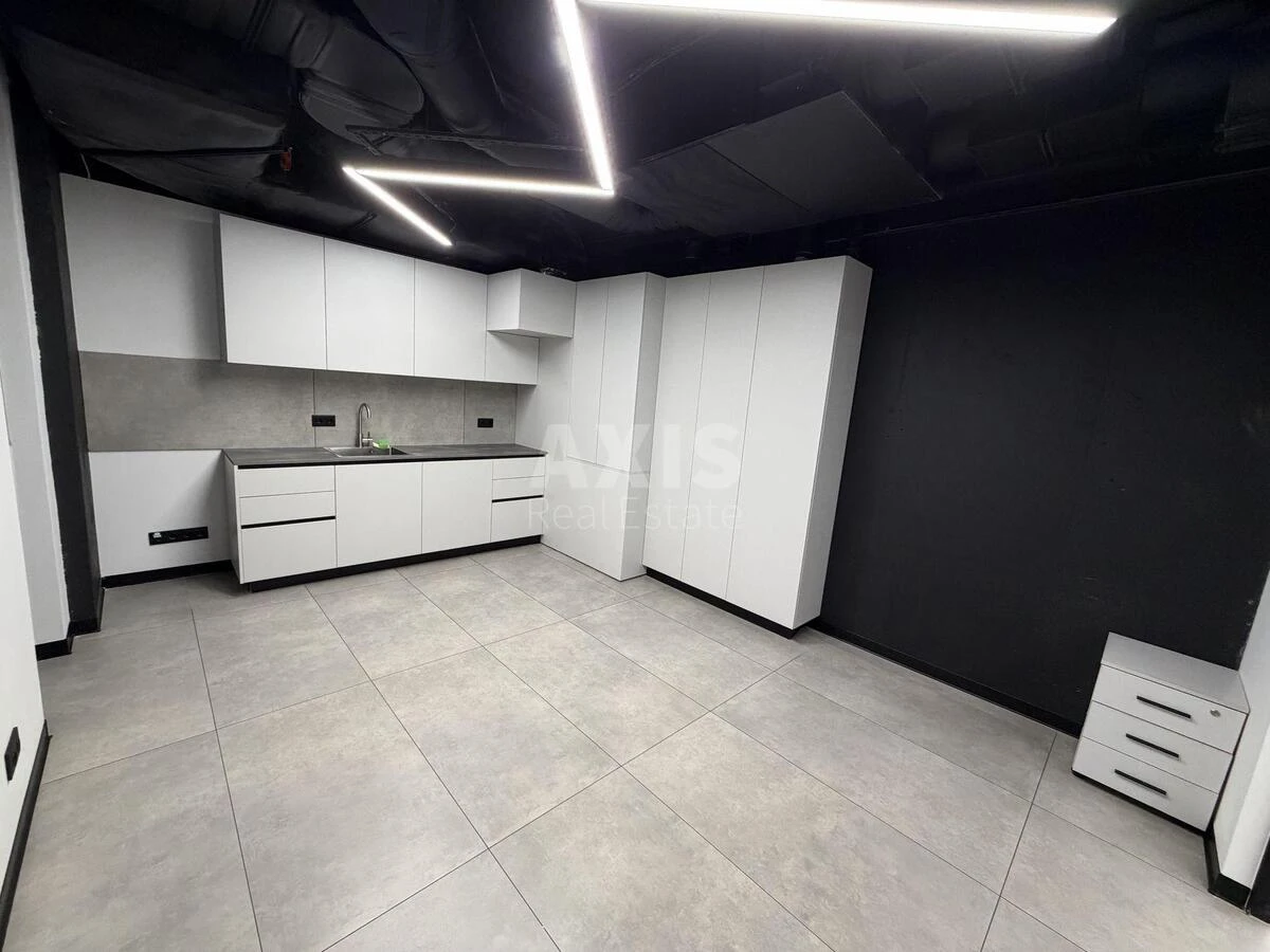 Office vul. Krasylivs'ka 9, 282m27105811