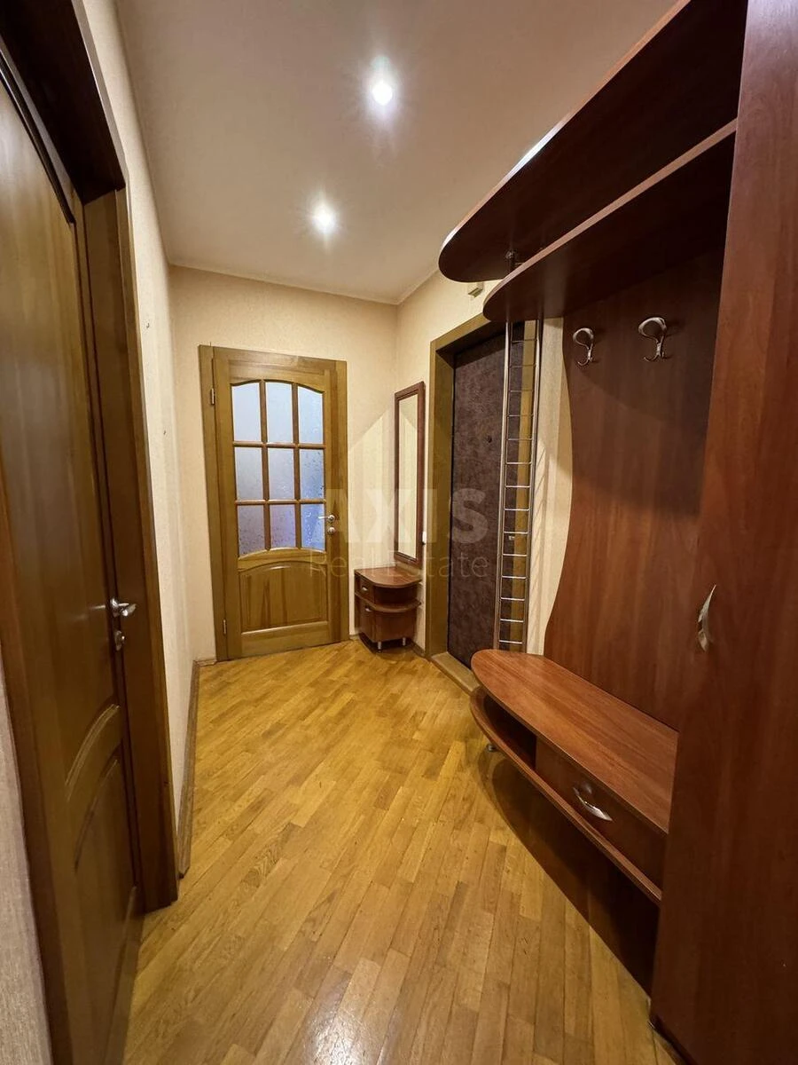 2к квартира ул. Мишуги Александра 3680529
