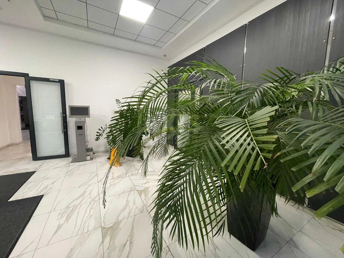 Office bul. Mykoly Mikhnovskoho 19, 520m2618890