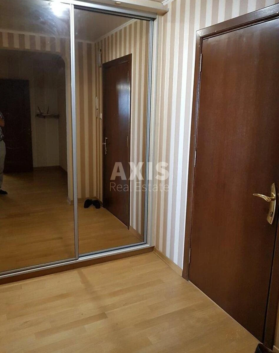 3к квартира пр-т Берестейский 89А6196617