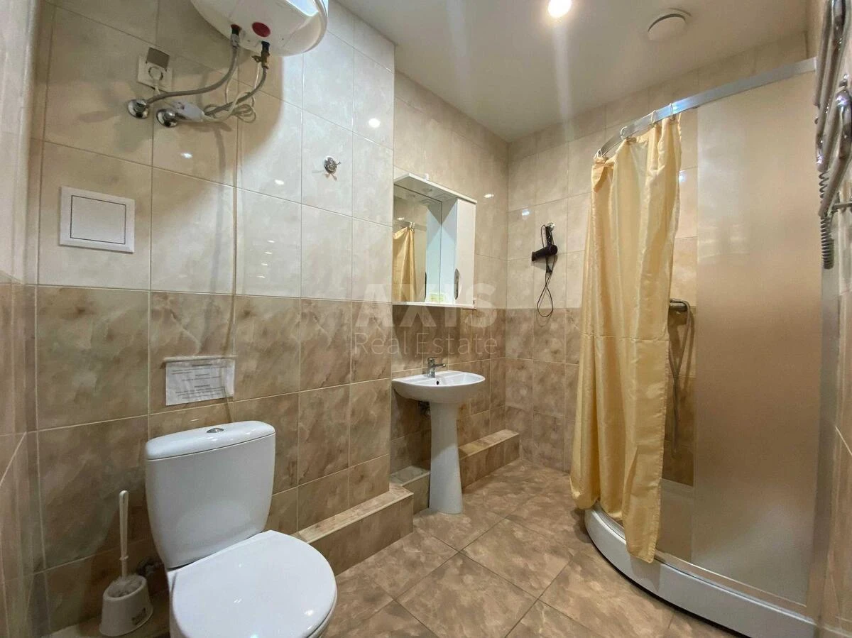 Объект торговли ул. Жилянская 118, 126м2635356