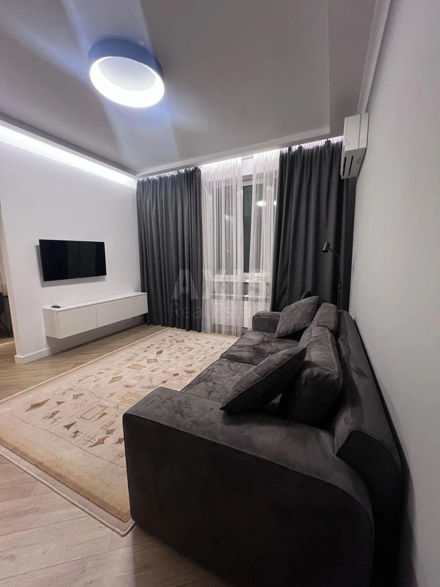 1k apartment vul. Preobrazhens'ka 8Б642894