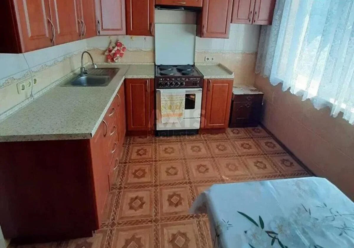 2к квартира ул. Заболотного Академика 28