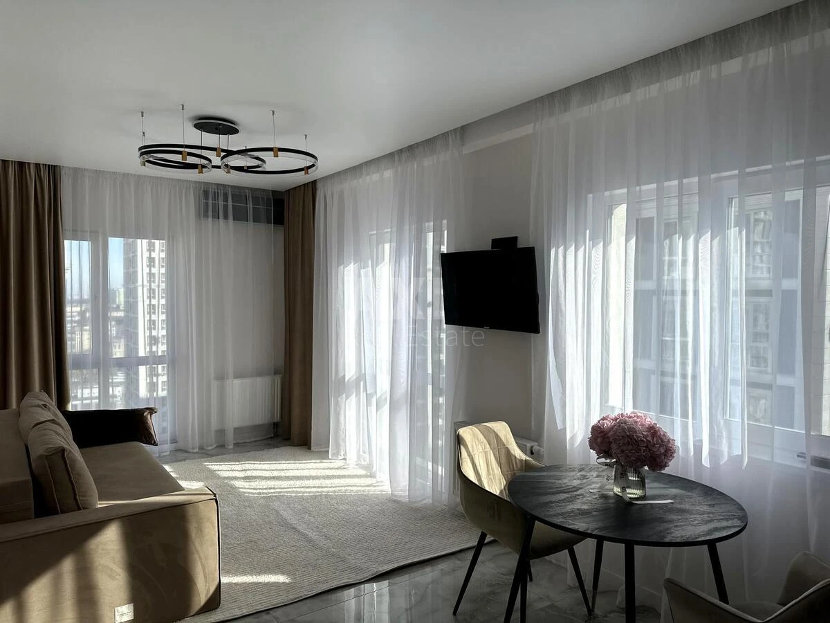 1k apartment vul. Myhajla Maksymovycha 28К656040