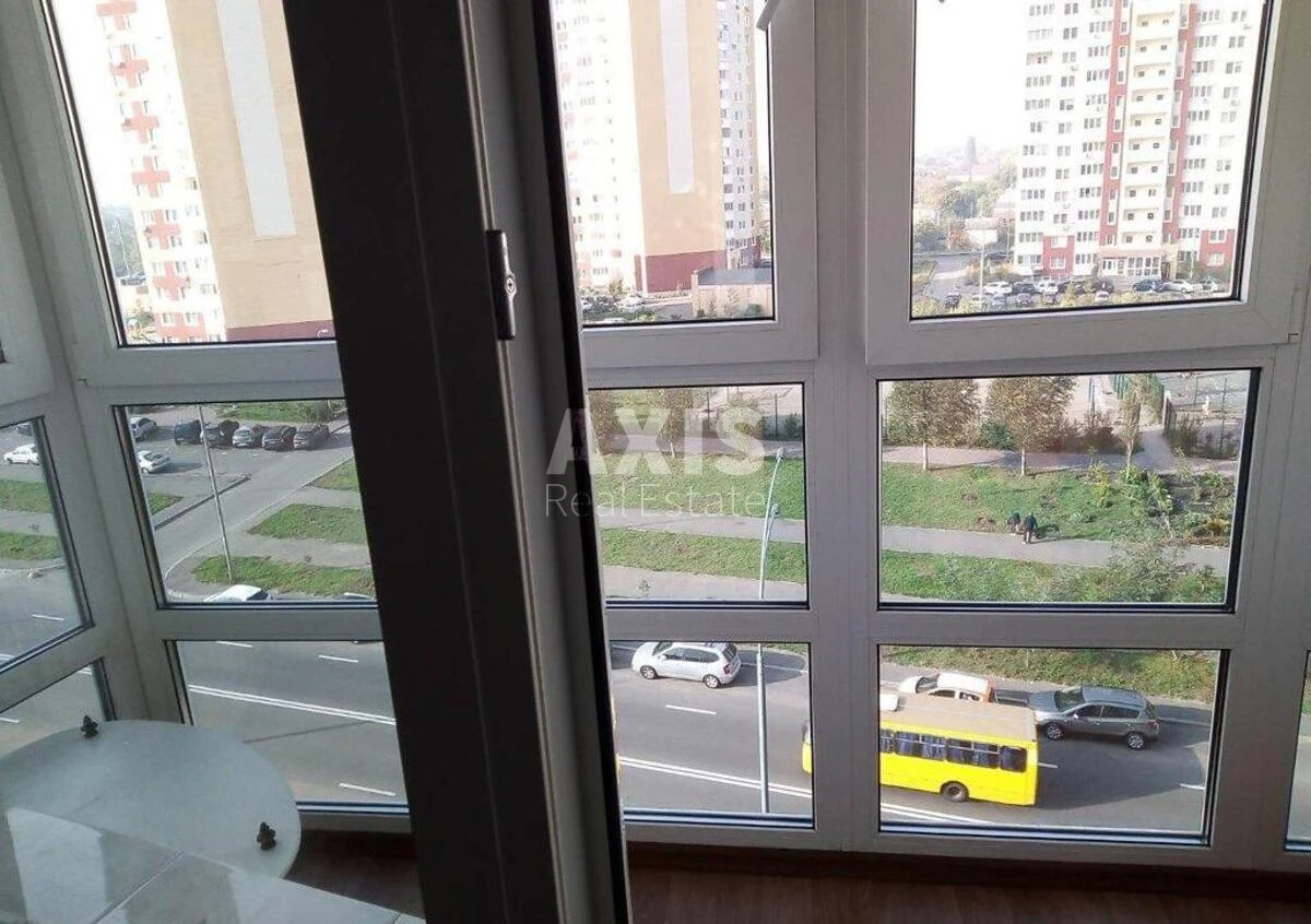 1k apartment vul. Rusovoi' Sofii' 7602517