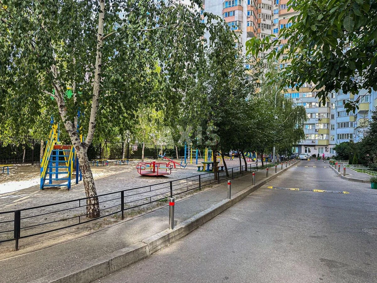 1к квартира ул. Драгоманова 6/15741313