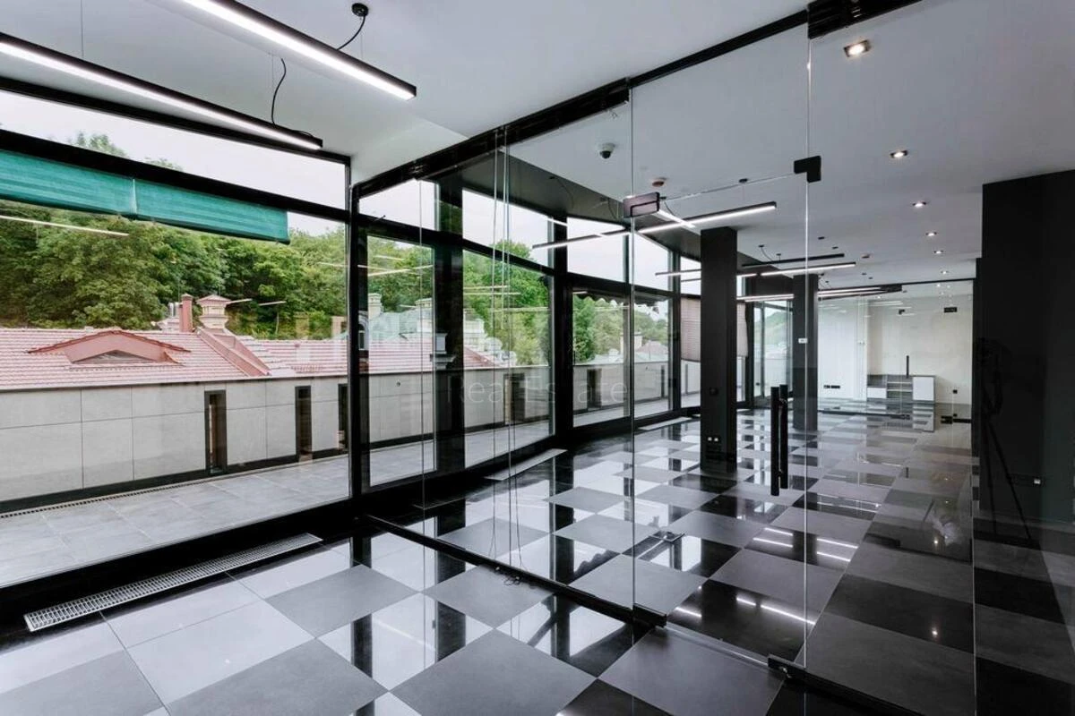 Office vul. Goncharna 9А, 157m26406616