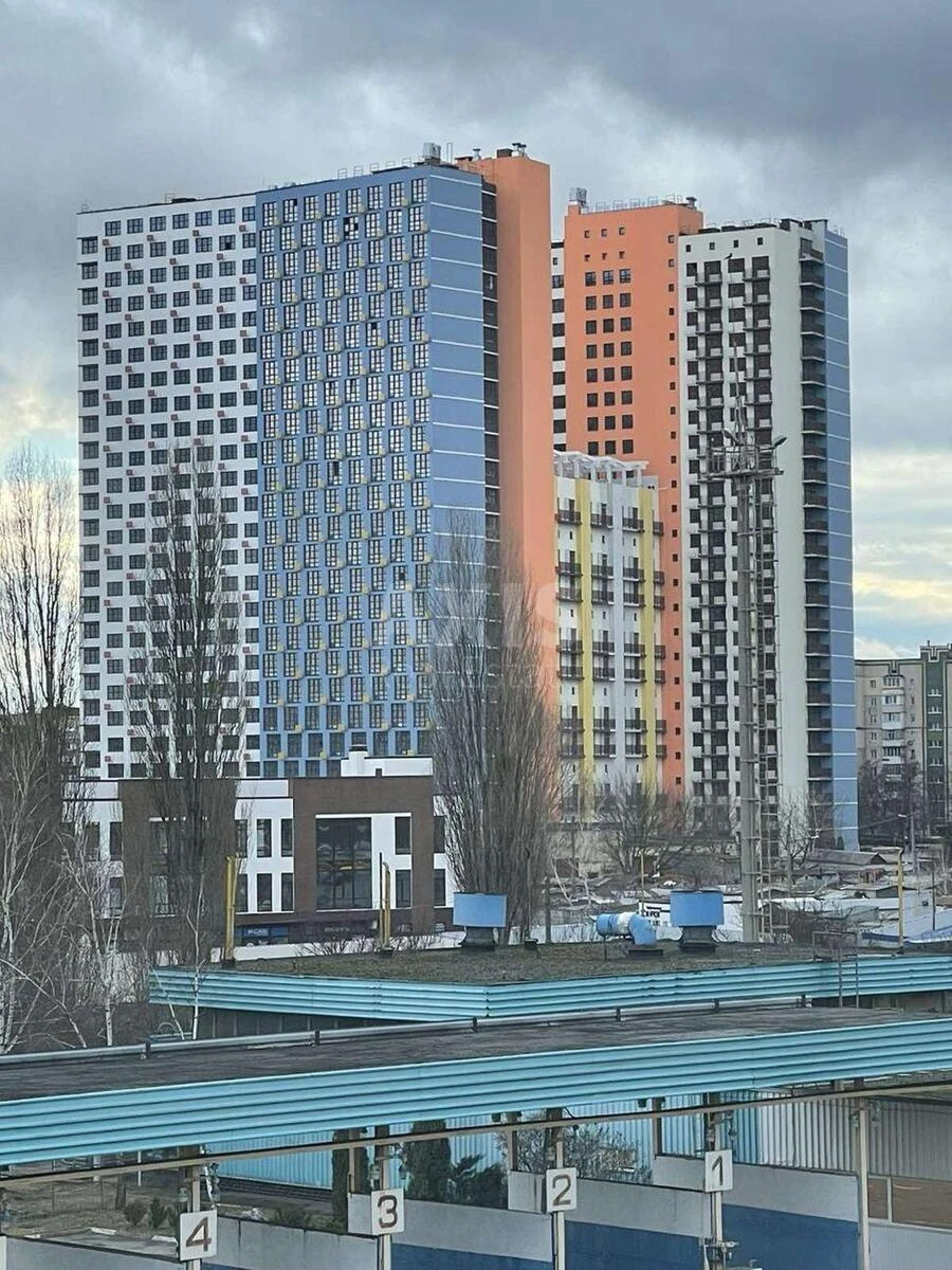 2к квартира ул. Крайняя 16950913