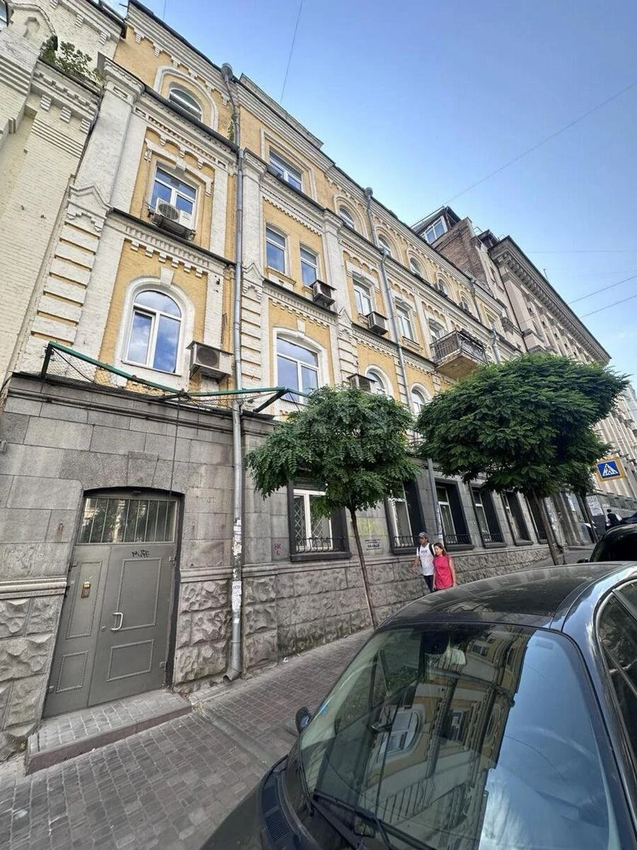 Объект торговли район Прорезная ул., Шевченковский 11, 319м2662101