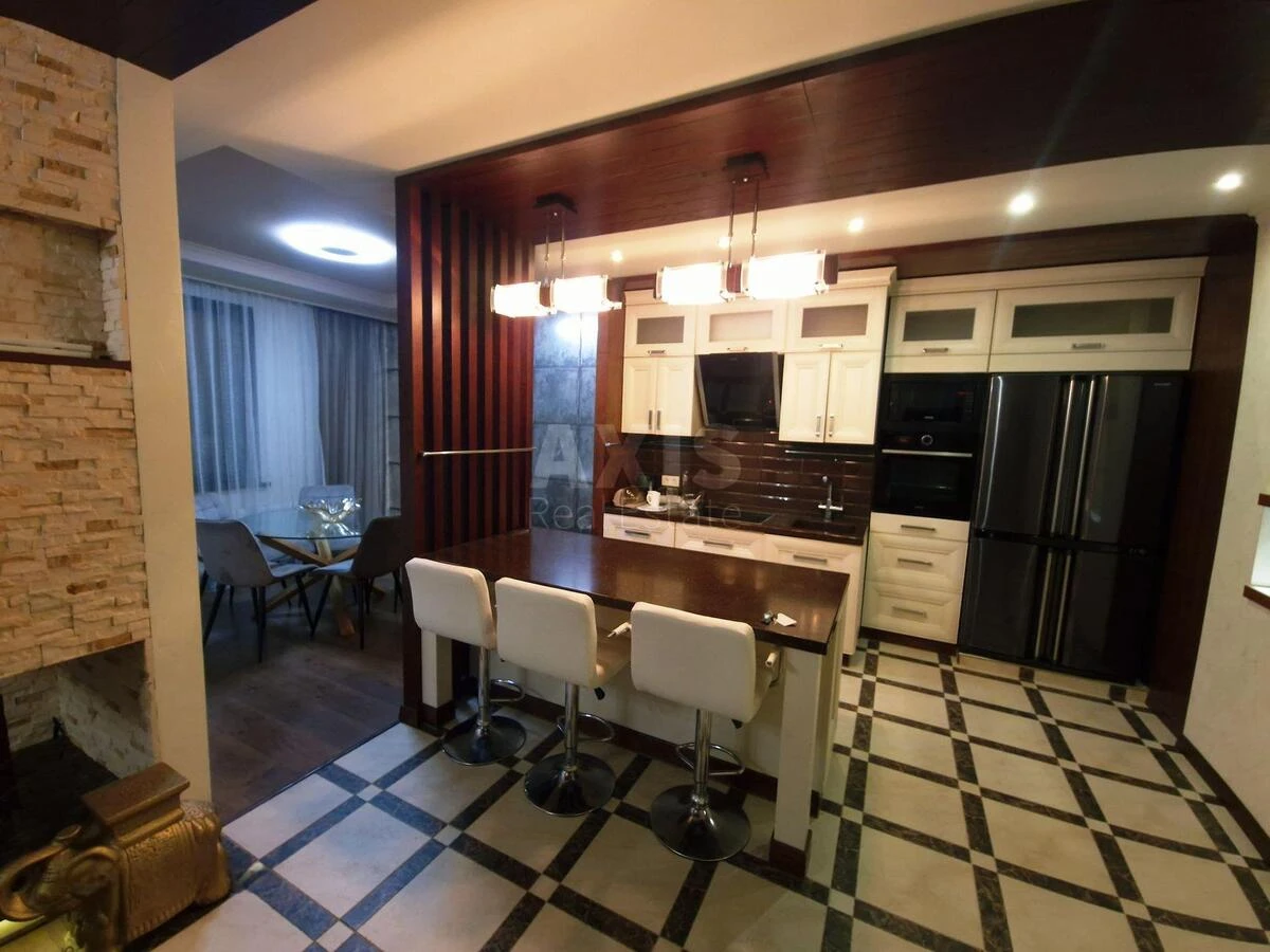 2к квартира пр-т Голосеевский 60695353