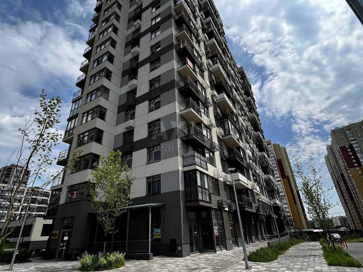 2к квартира ул. Александра Олеся 37128915