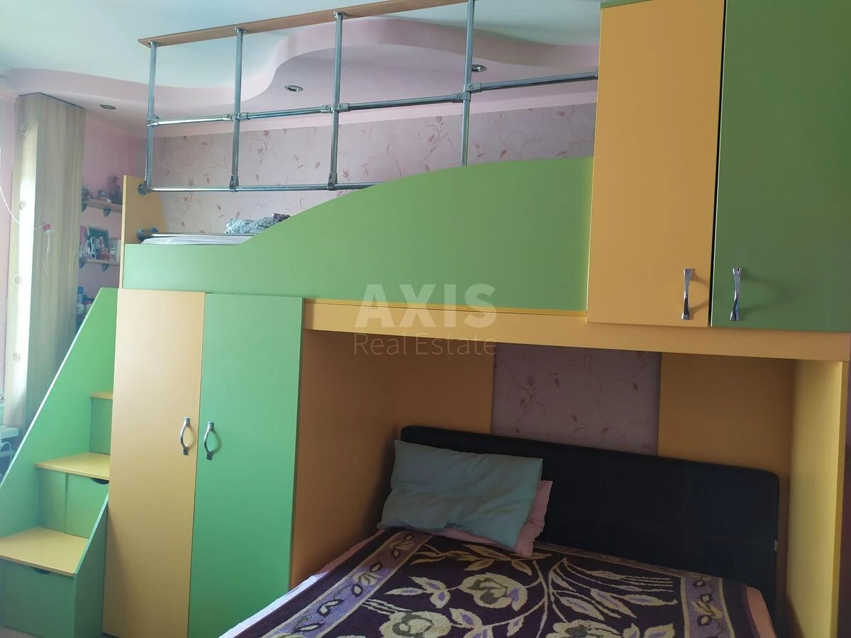 4k apartment vul. Oleny Pchilky 2Б699373