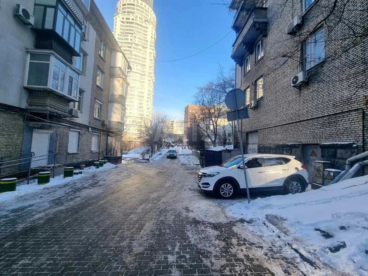 Офис спуск Кловский 13, 85м26692811