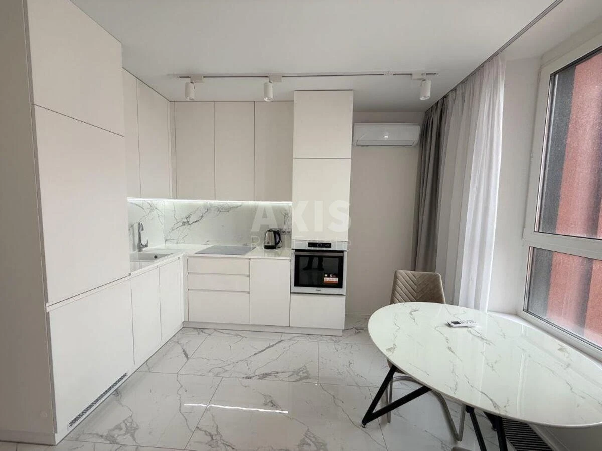 1к квартира пр-т Бандеры Степана 38701610
