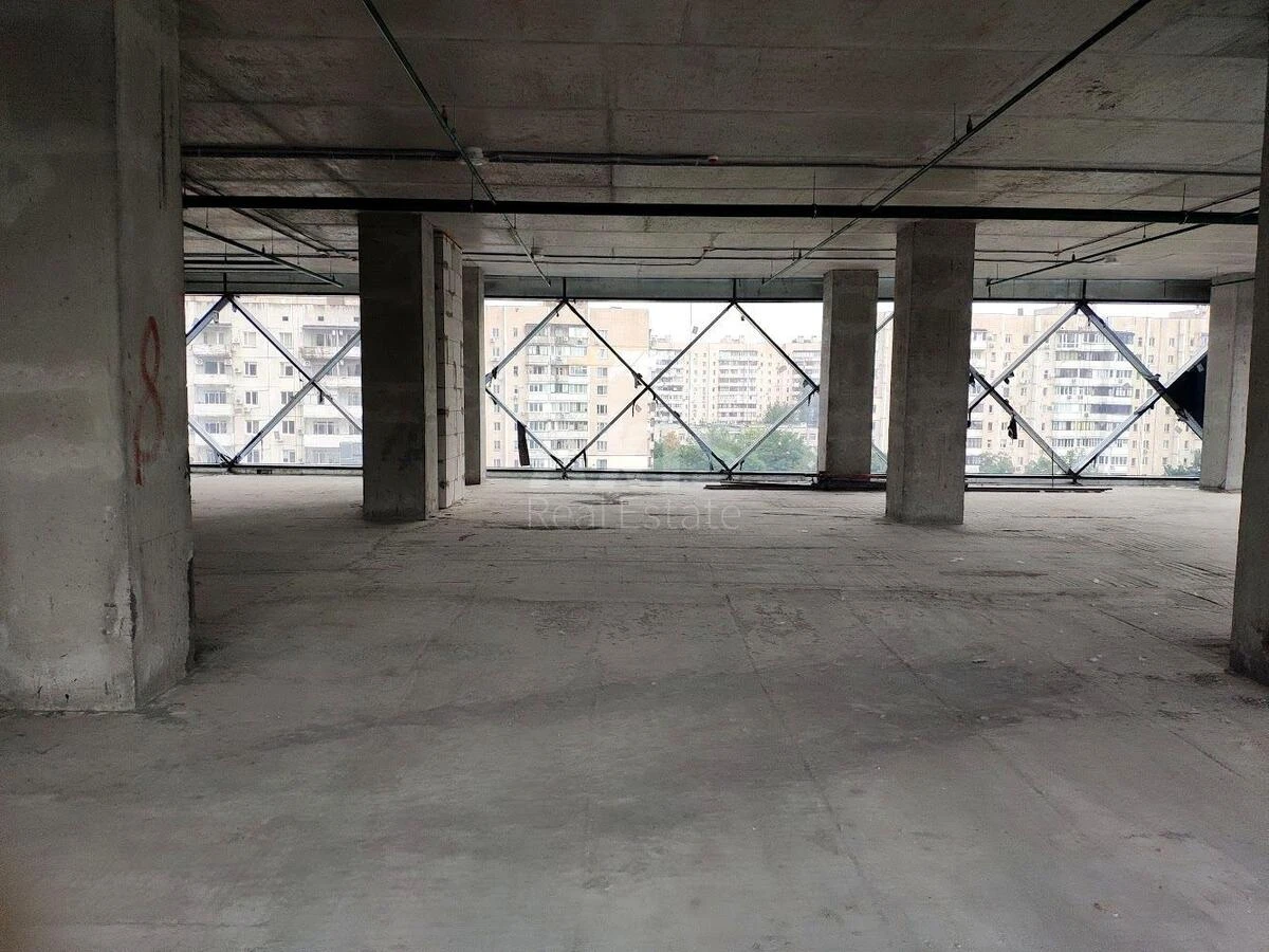 Office vul. Stusa Vasylja 35Б, 600m2701718