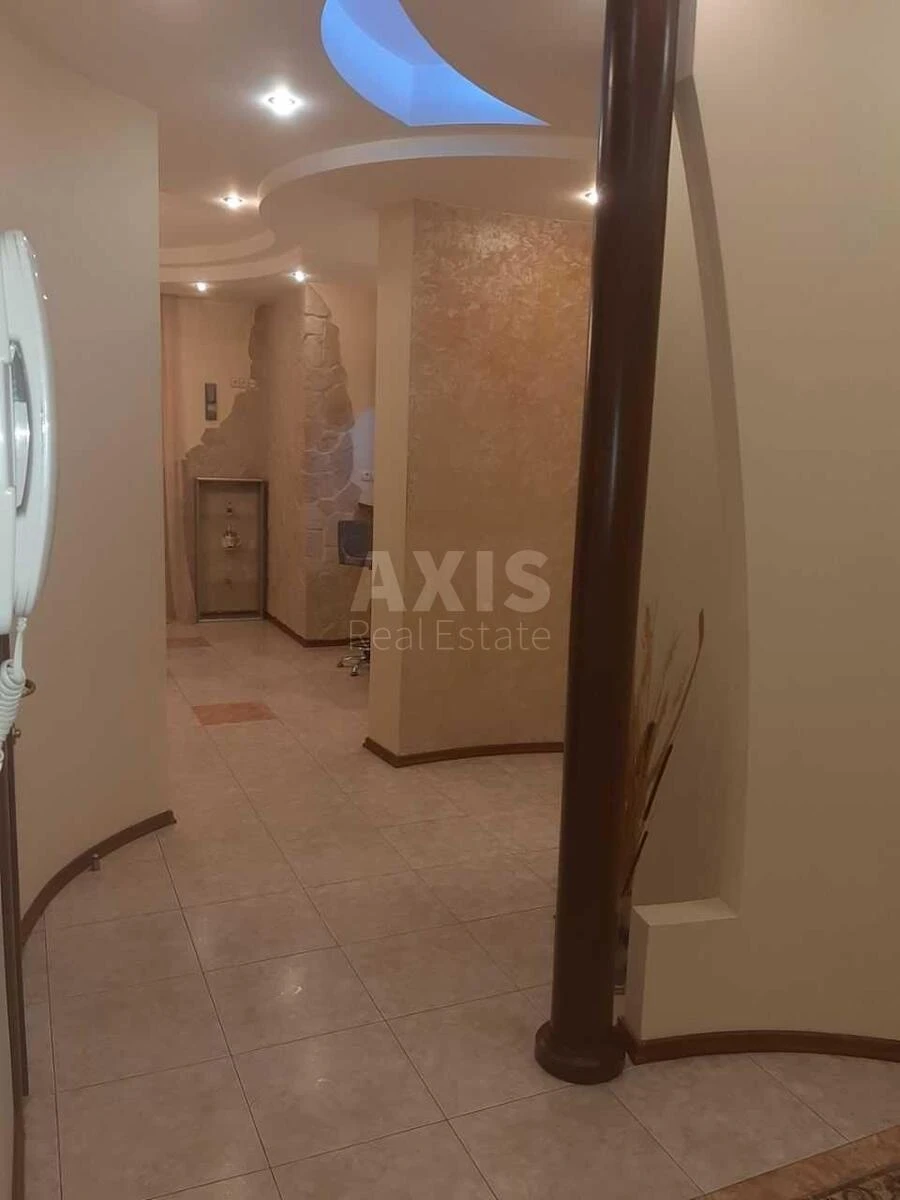 3k apartment vul. Urlivs'ka 4А716428