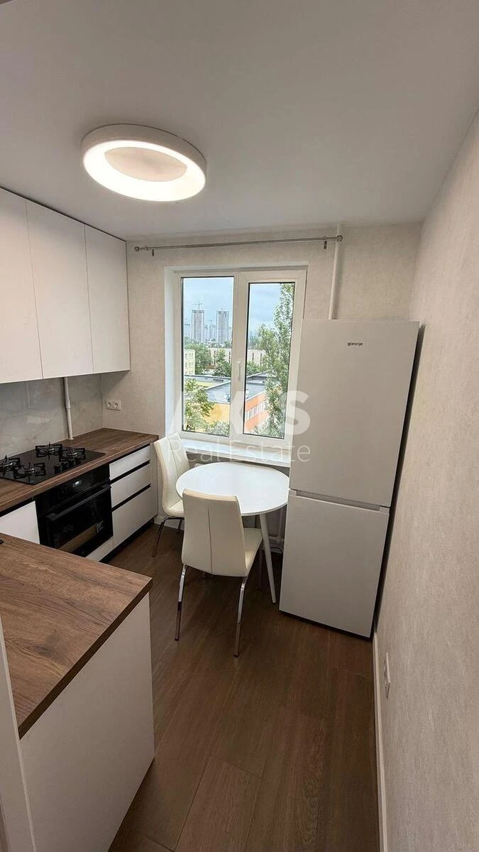 2k apartment nab. Dniprovs'ka 154985