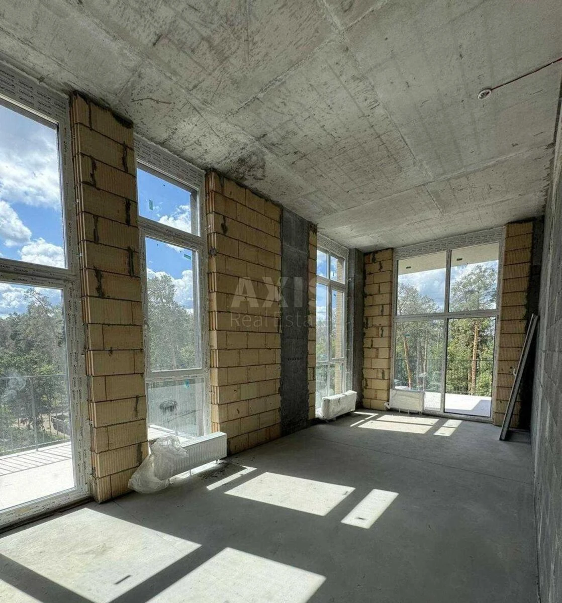 2k apartment pr-t Berestejskij 139606380