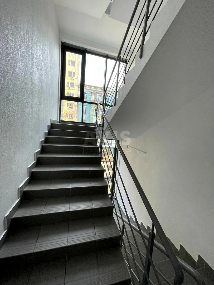 Office vul. Mykil's'ko-Botanichna 14, 288m2678728