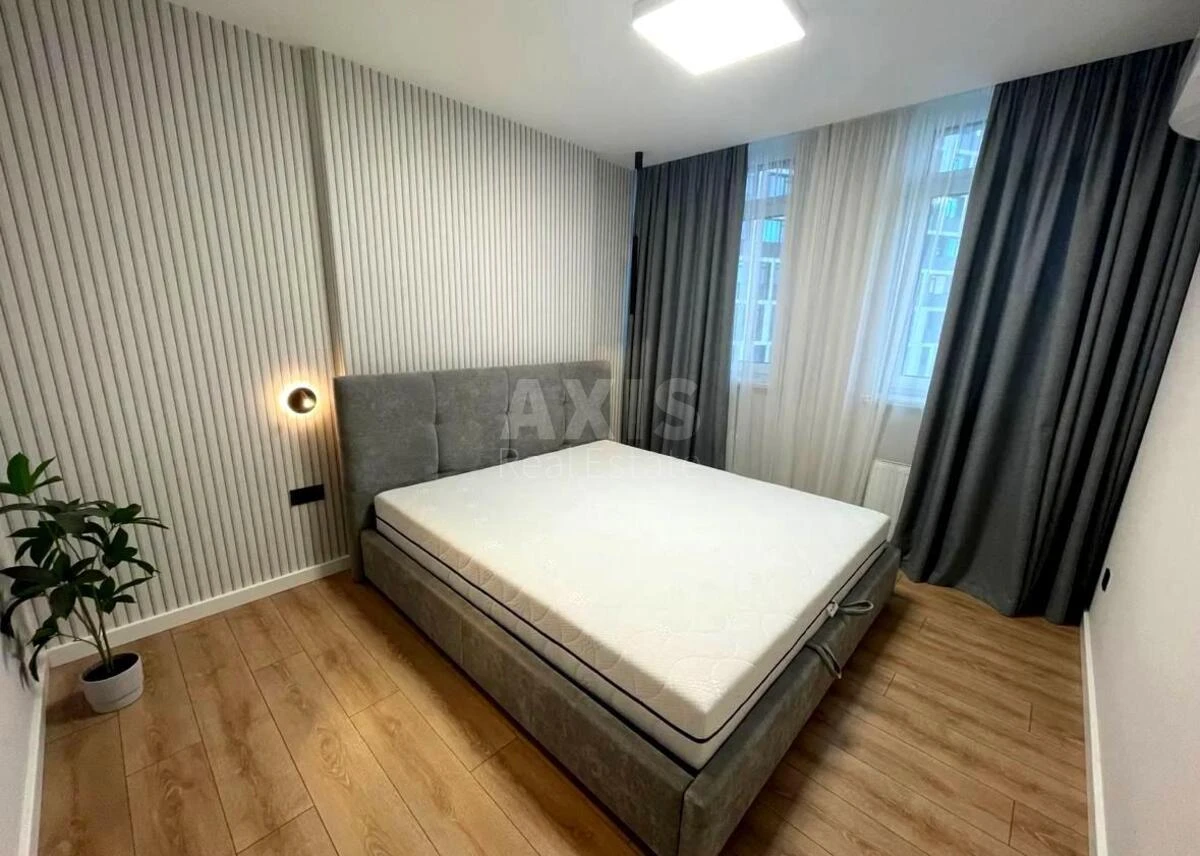 1к квартира пр-т Берестейский 11679063
