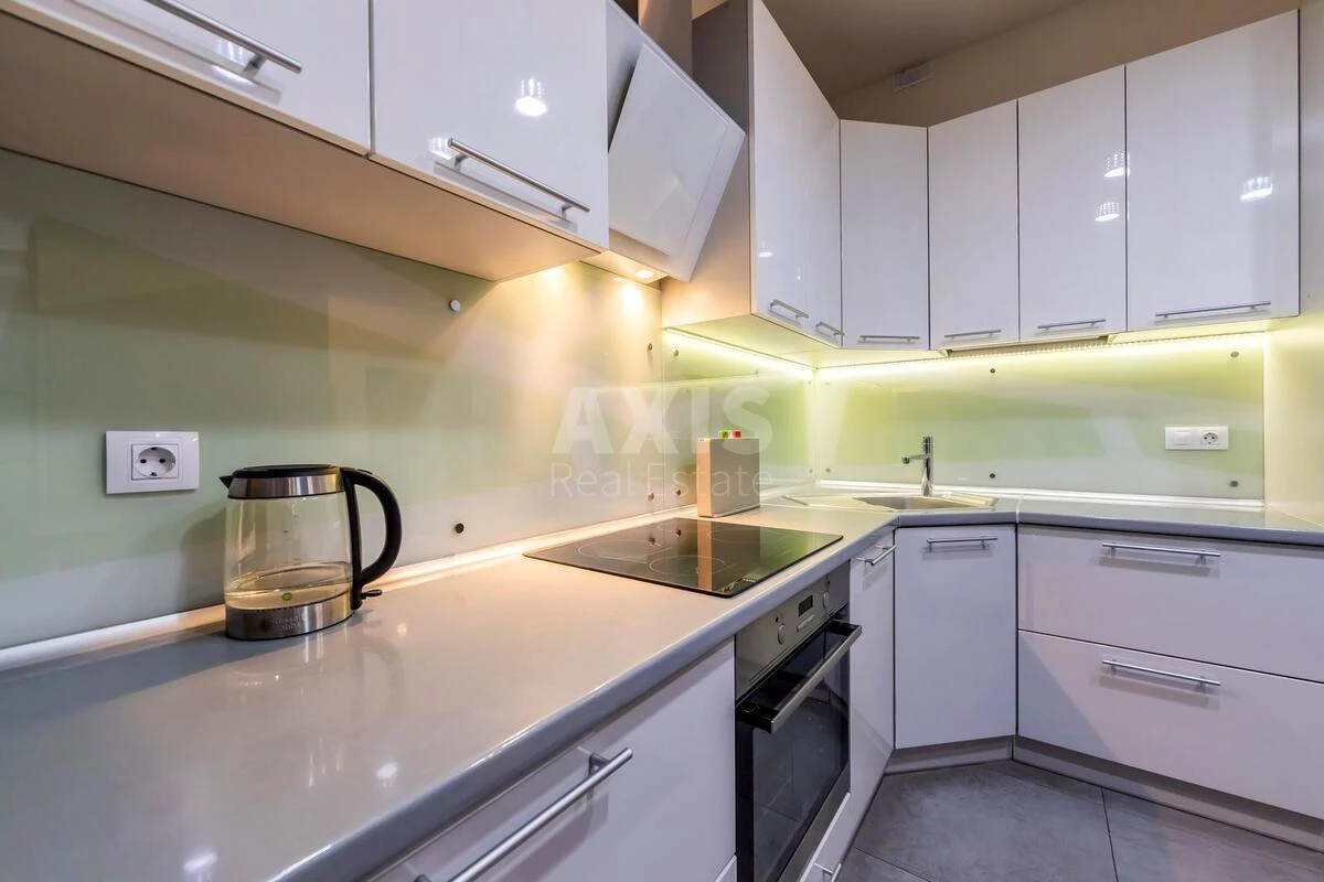 3k apartment nab. Dniprovs'ka 147032817