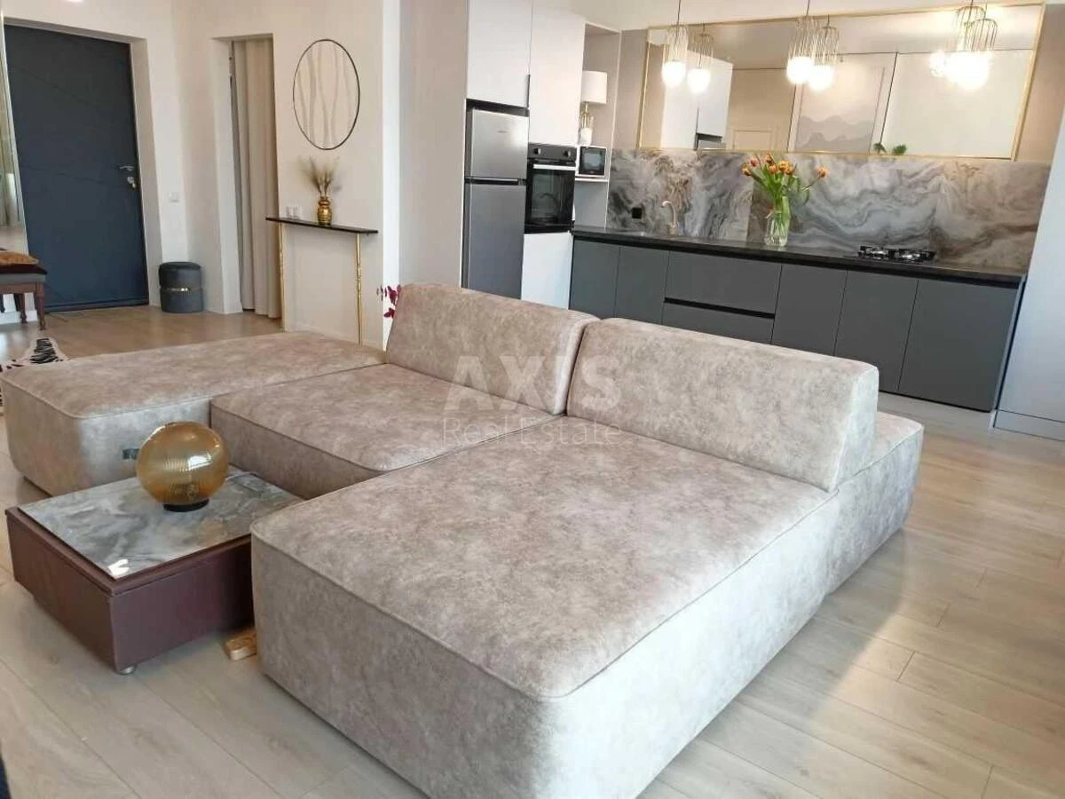 1k apartment pr-t Obolons'kyj 14А642011