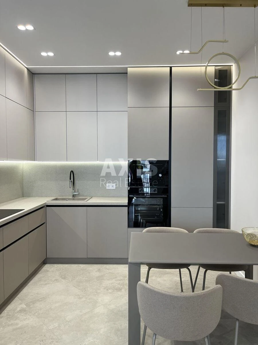 2k apartment Fortechnyy tupyk 7В63671