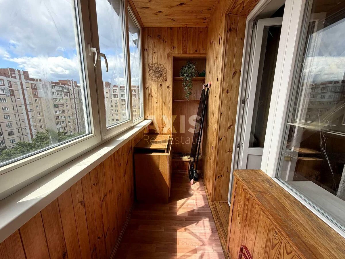 1k apartment pr-t Chervonoyi Kalyny 65705363