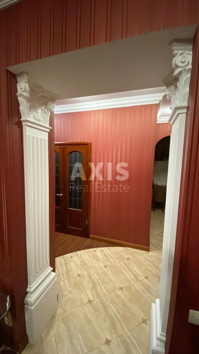 2к квартира пер. Евгения Гуцало  4696236