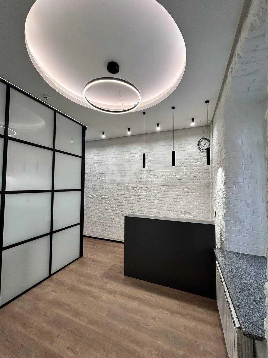 Офис ул. Богдана Ступки 3, 81м27122118