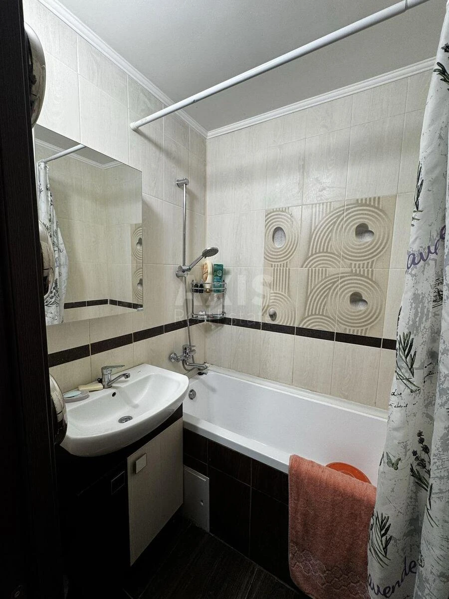 2k apartment pr-t Bazhana Mykoly 7Б649535