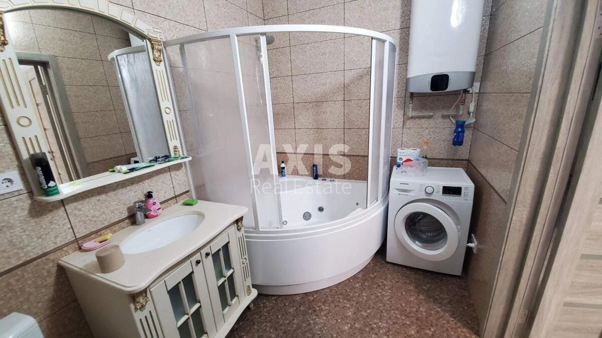 2k apartment vul. Myhajla Maksymovycha three-G648285