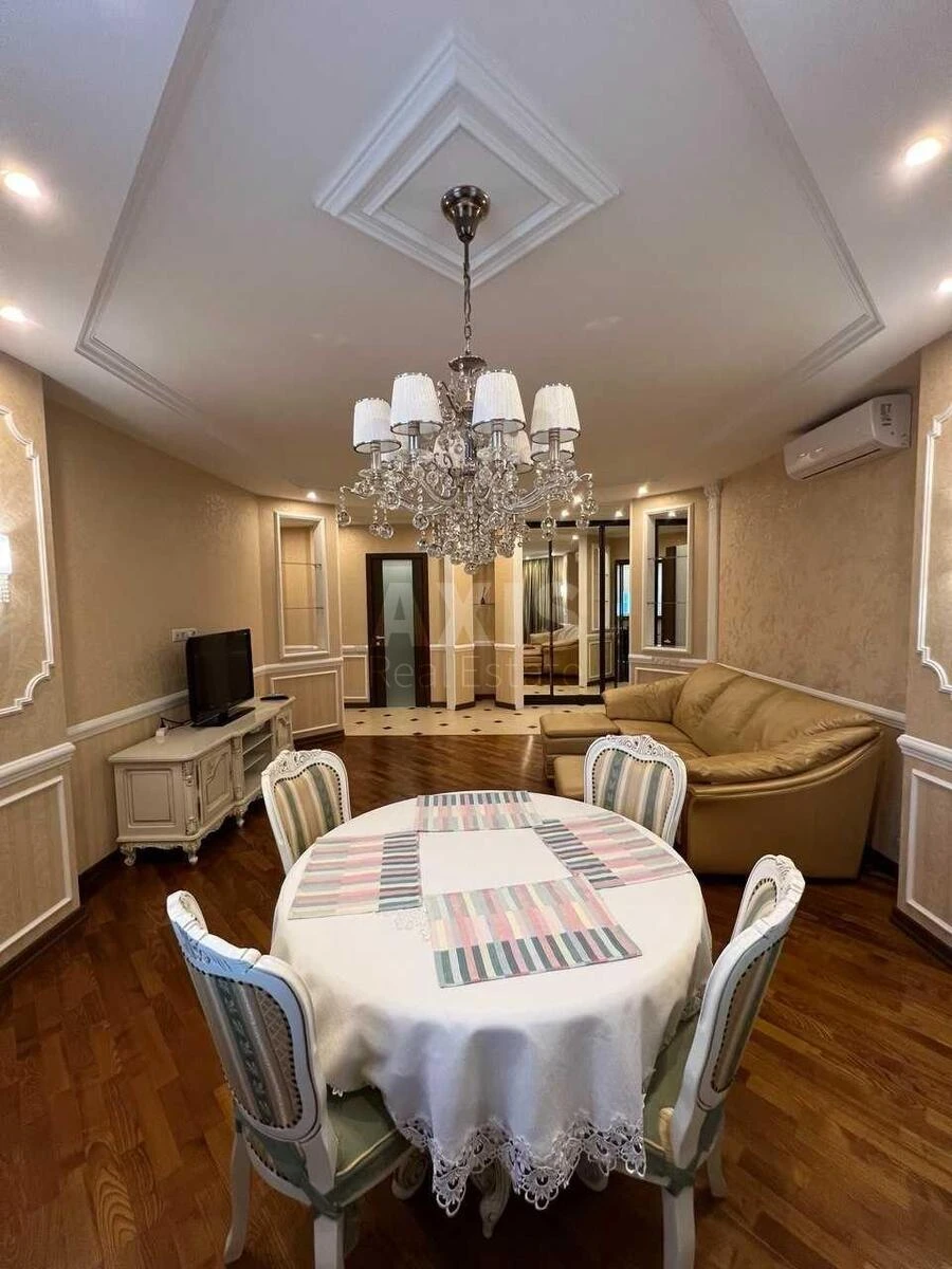 3k apartment vul. Kurs'ka 13Е687991