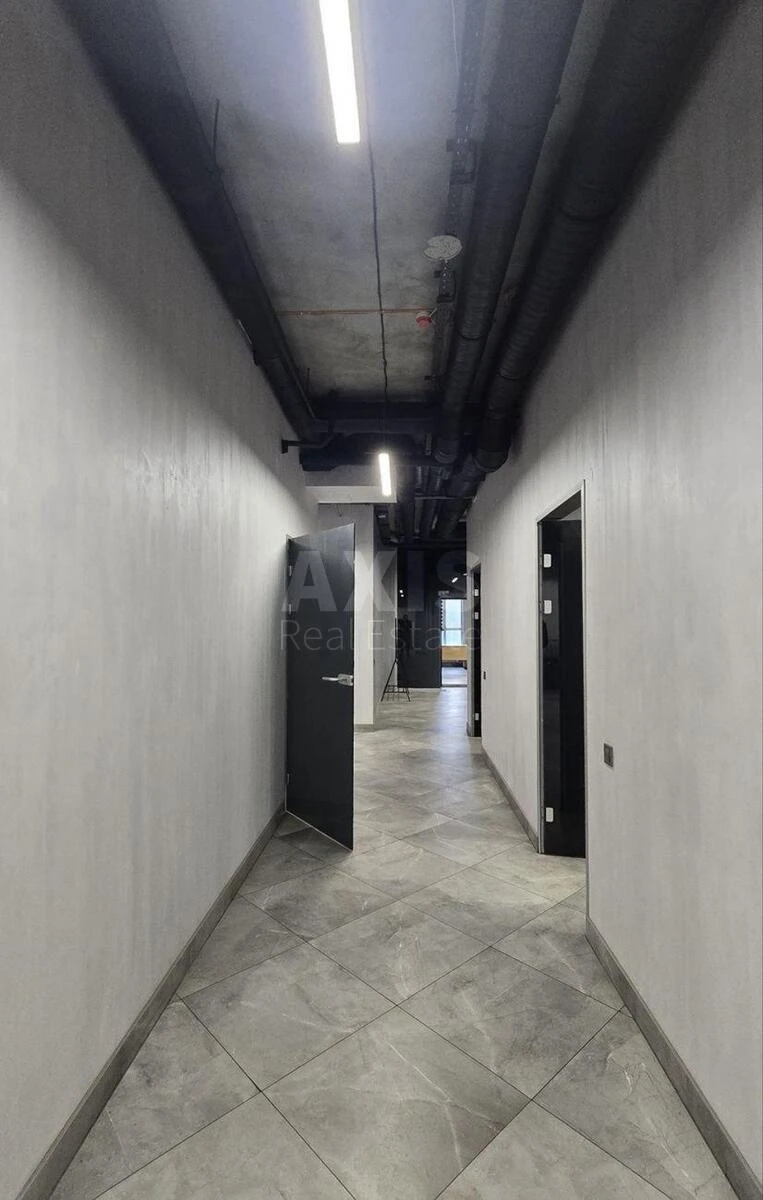 Офис ул. Красиловская 9, 700м27175114