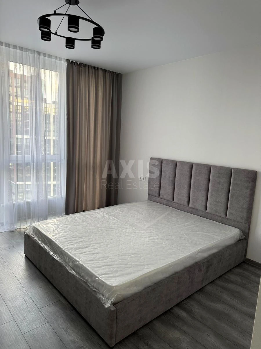 2к квартира ул. Виктора Некрасова 10655171