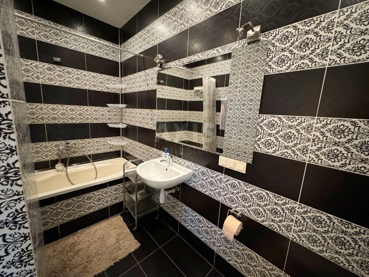 2k apartment pr-t Geroi'v Stalingrada 4583615