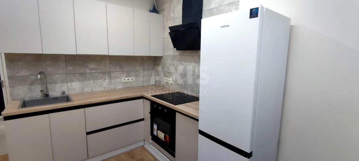 1к квартира пр-т Берестейский 11Б715094