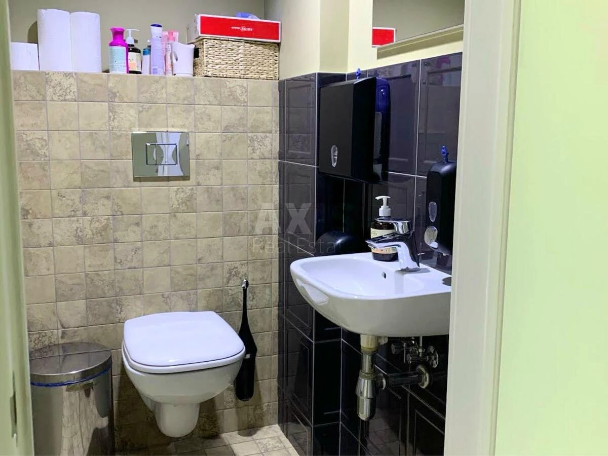 Офис ул. Чавдар Елизаветы 1, 136м2604116