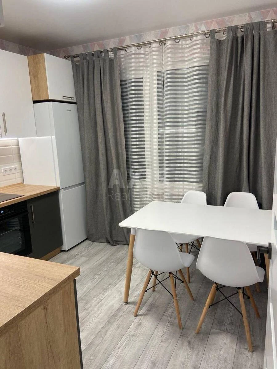 1к квартира ул. Чавдар Елизаветы 21672800