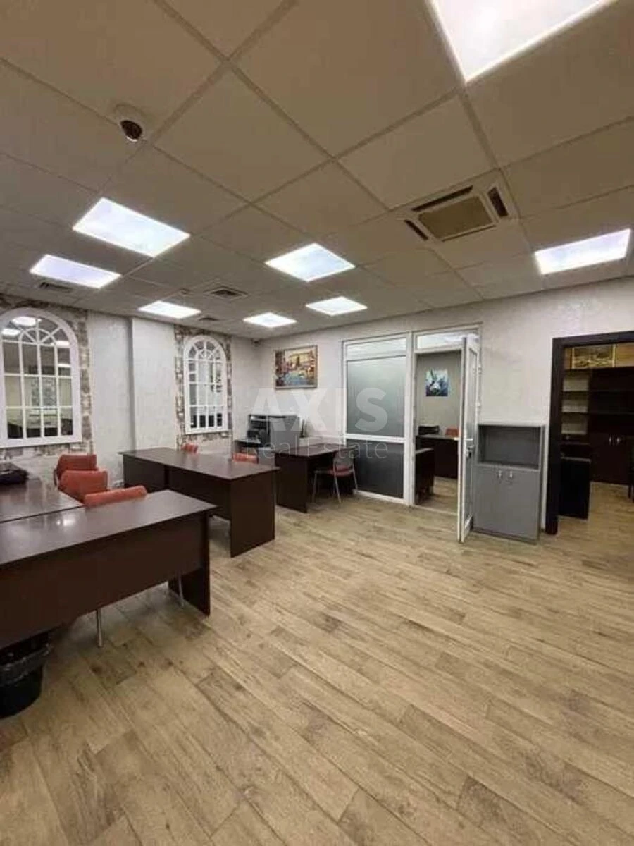 Office vul. Gonchara Olesja 35Б, 122m2641419