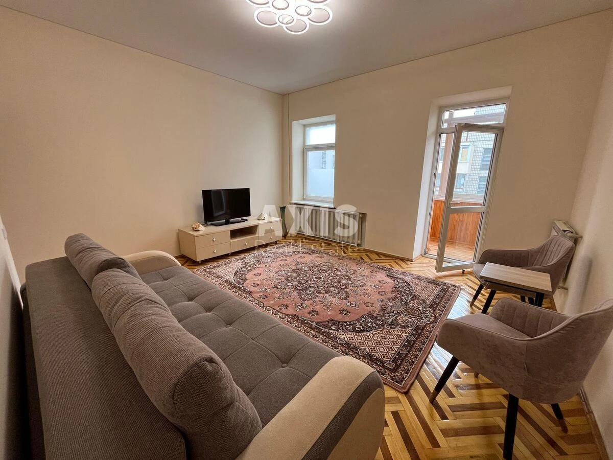 3k apartment vul. Kondratjuka Jurija 18А579060