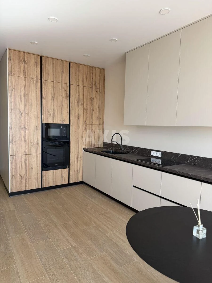 3k apartment vul. Zvirynec'ka 70А679710