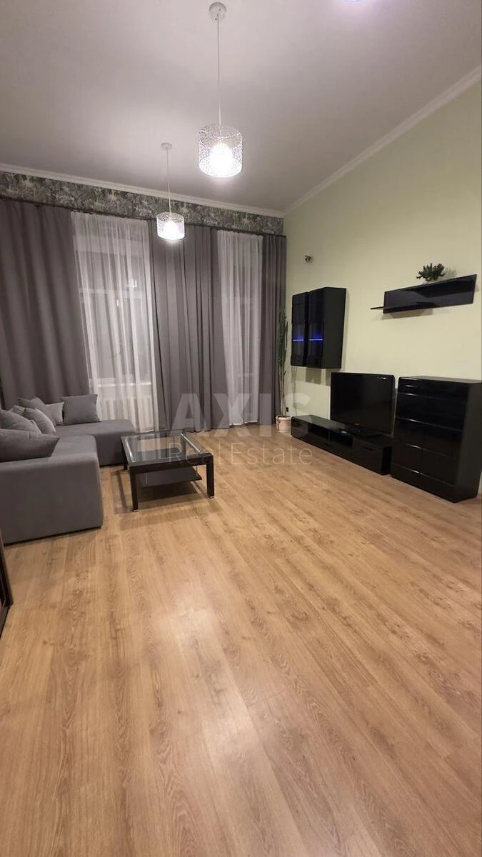 2k apartment vul. Saksagans'kogo 696437918
